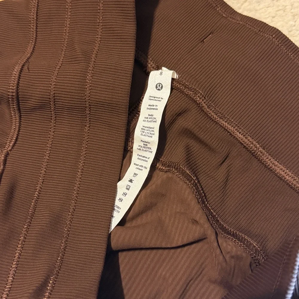 Lululemon Dance Studio Mid Rise Joggers 8 Espresso - Picture 5 of 7